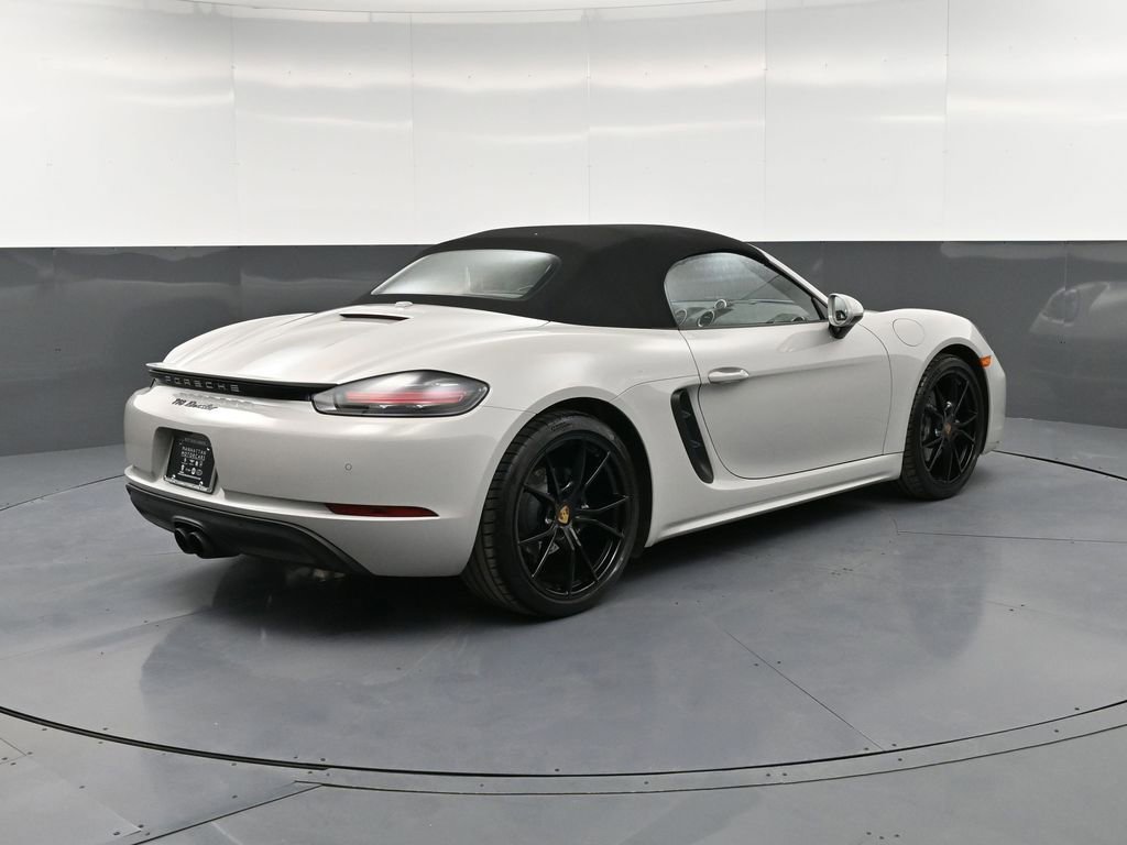 Certified 2025 Porsche 718 Boxster image 8