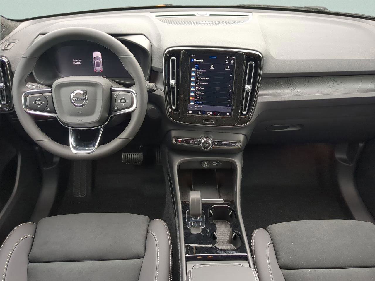 New 2024 Volvo XC40 Recharge Ultimate w/ Protection Package Premier image 11