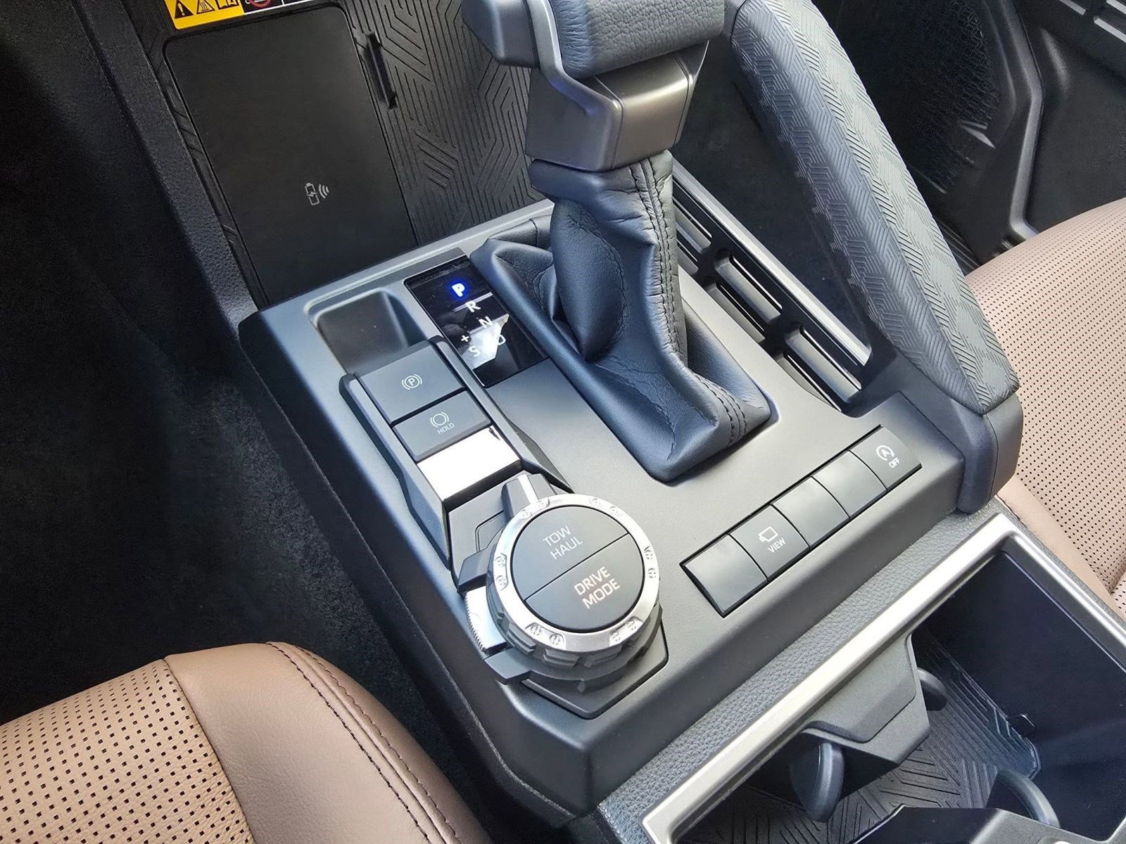 New 2026 Toyota 4Runner Limited AWD/4WD image 18