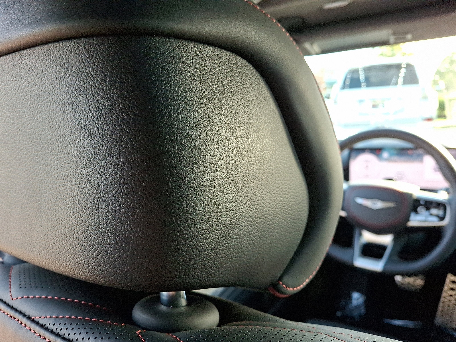 Used 2025 Genesis G80 3.5T Sport Prestige image 13