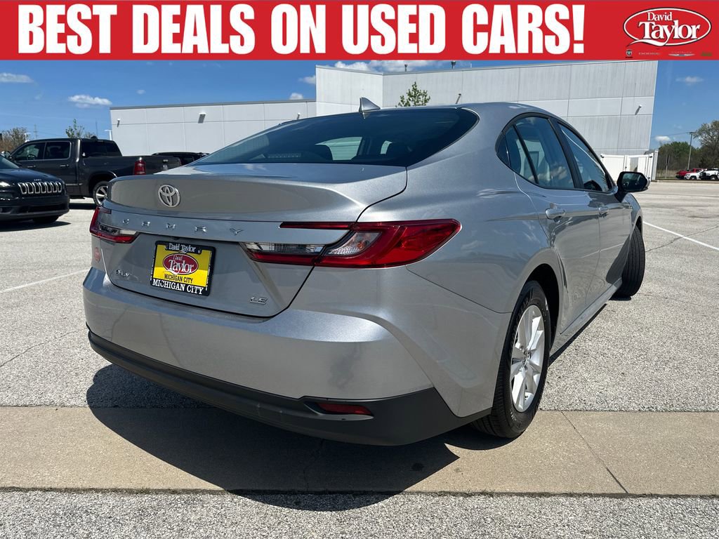 Used 2025 Toyota Camry LE FWD image 3