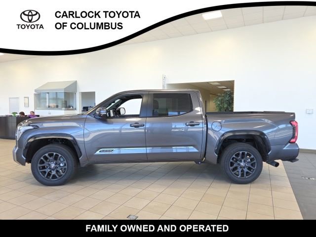 Used 2025 Toyota Tundra Platinum AWD/4WD image 2