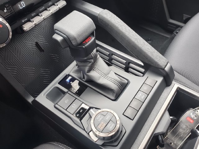 New 2026 Toyota Tacoma TRD Off-Road AWD/4WD image 30
