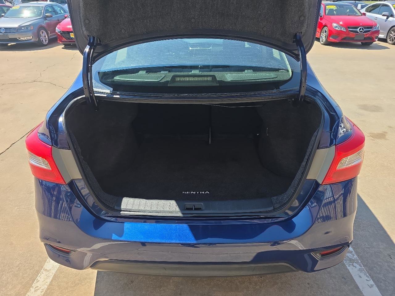 Used 2016 Nissan Sentra SV image 27