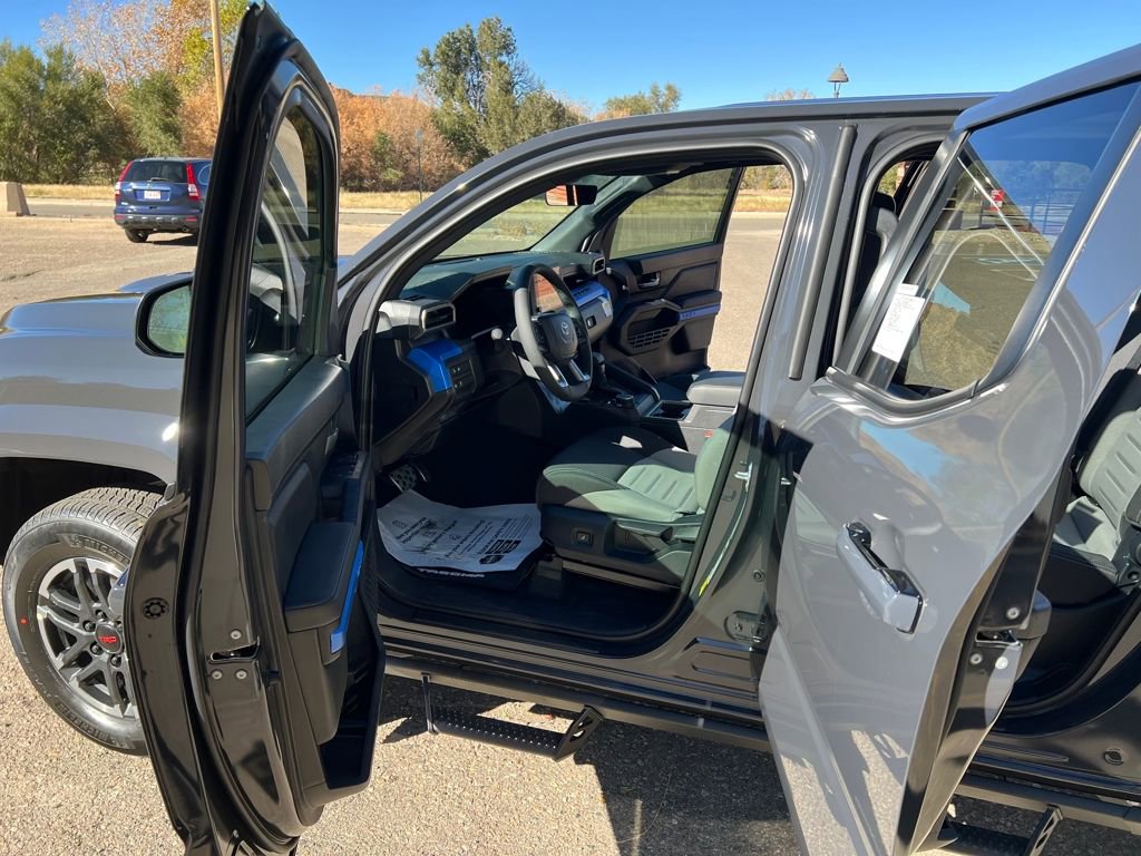 New 2025 Toyota Tacoma TRD Sport image 7