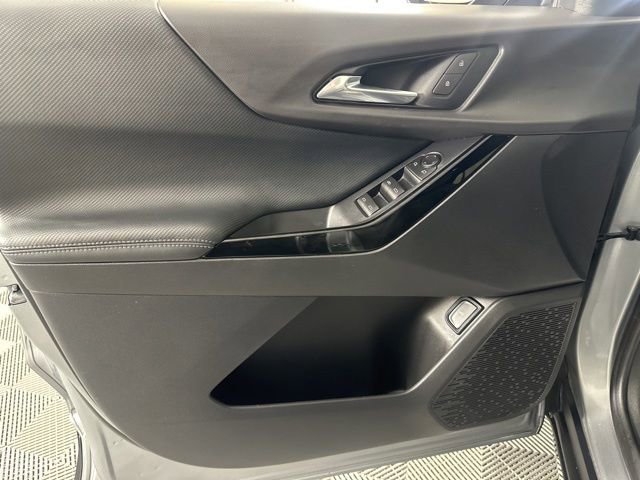 Used 2026 Chevrolet Equinox LT w/ Convenience Package II FWD image 25