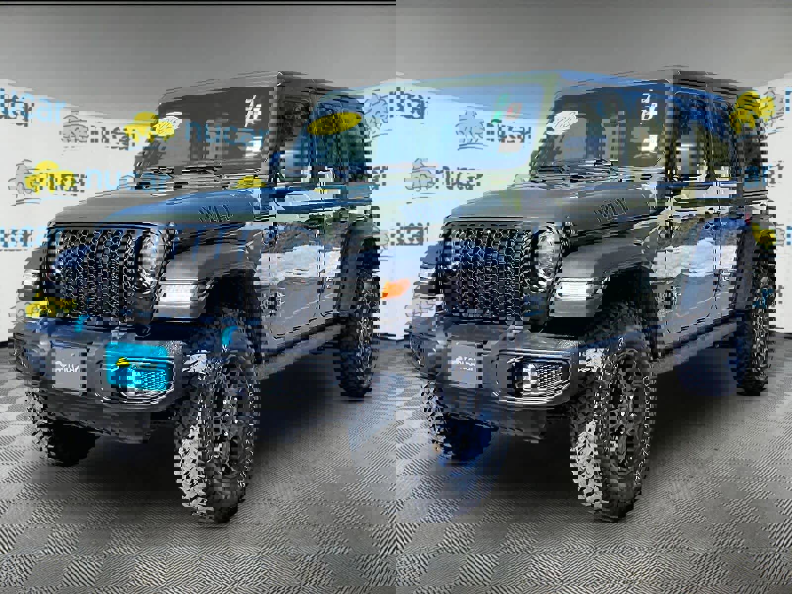 Used 2023 Jeep Wrangler Unlimited w/ Cold Weather Group image 3