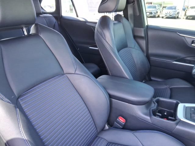 Used 2022 Toyota RAV4 XSE w/ XSE Grade Weather Package AWD/4WD image 14