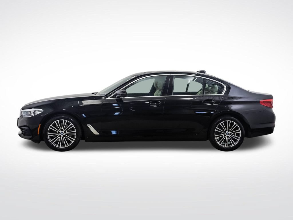Used 2019 BMW 530i xDrive w/ Convenience Package AWD/4WD image 2