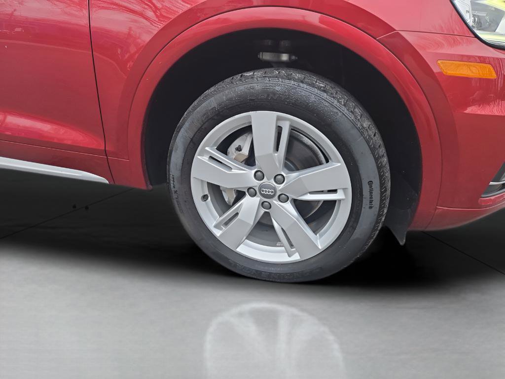 Used 2019 Audi Q5 2.0T Premium Plus w/ Premium Plus Package image 2