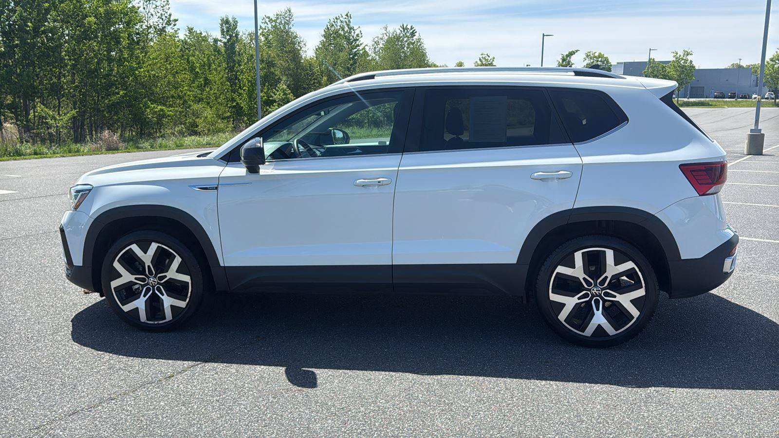 Used 2023 Volkswagen Taos SEL AWD/4WD image 10