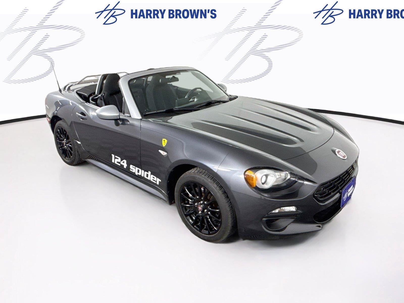 Used 2017 FIAT 124 Spider Classica RWD image 30