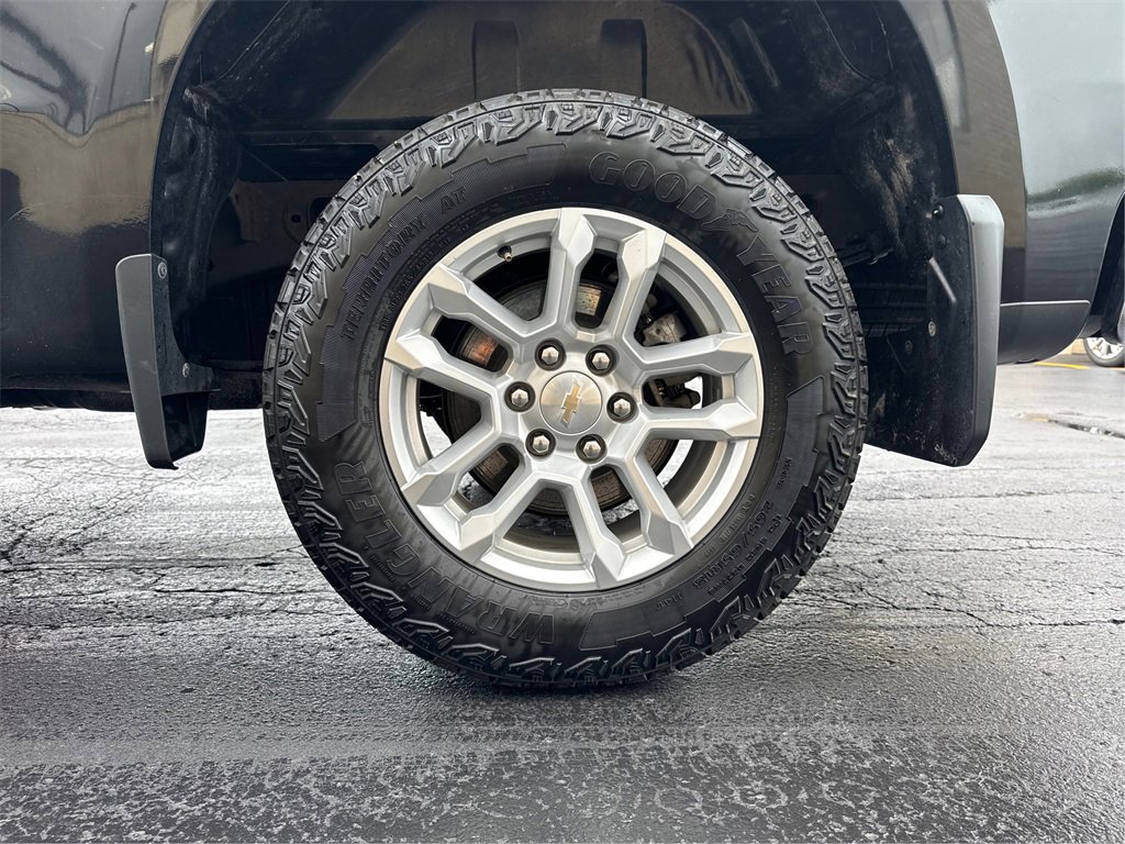 Used 2023 Chevrolet Silverado 1500 LT image 23