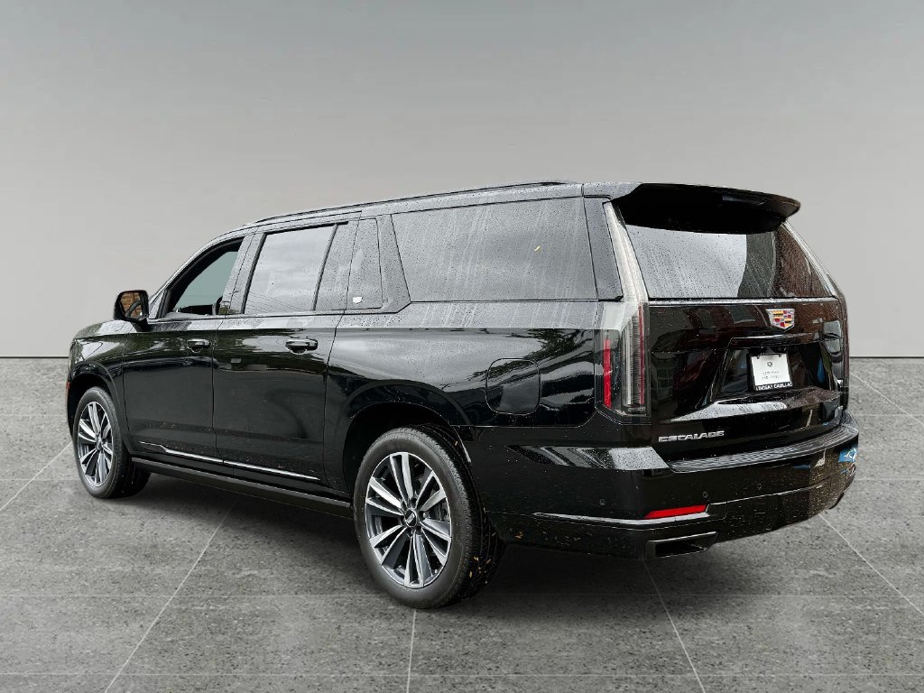 Certified 2025 Cadillac Escalade ESV Sport w/ Touring Package AWD/4WD image 12