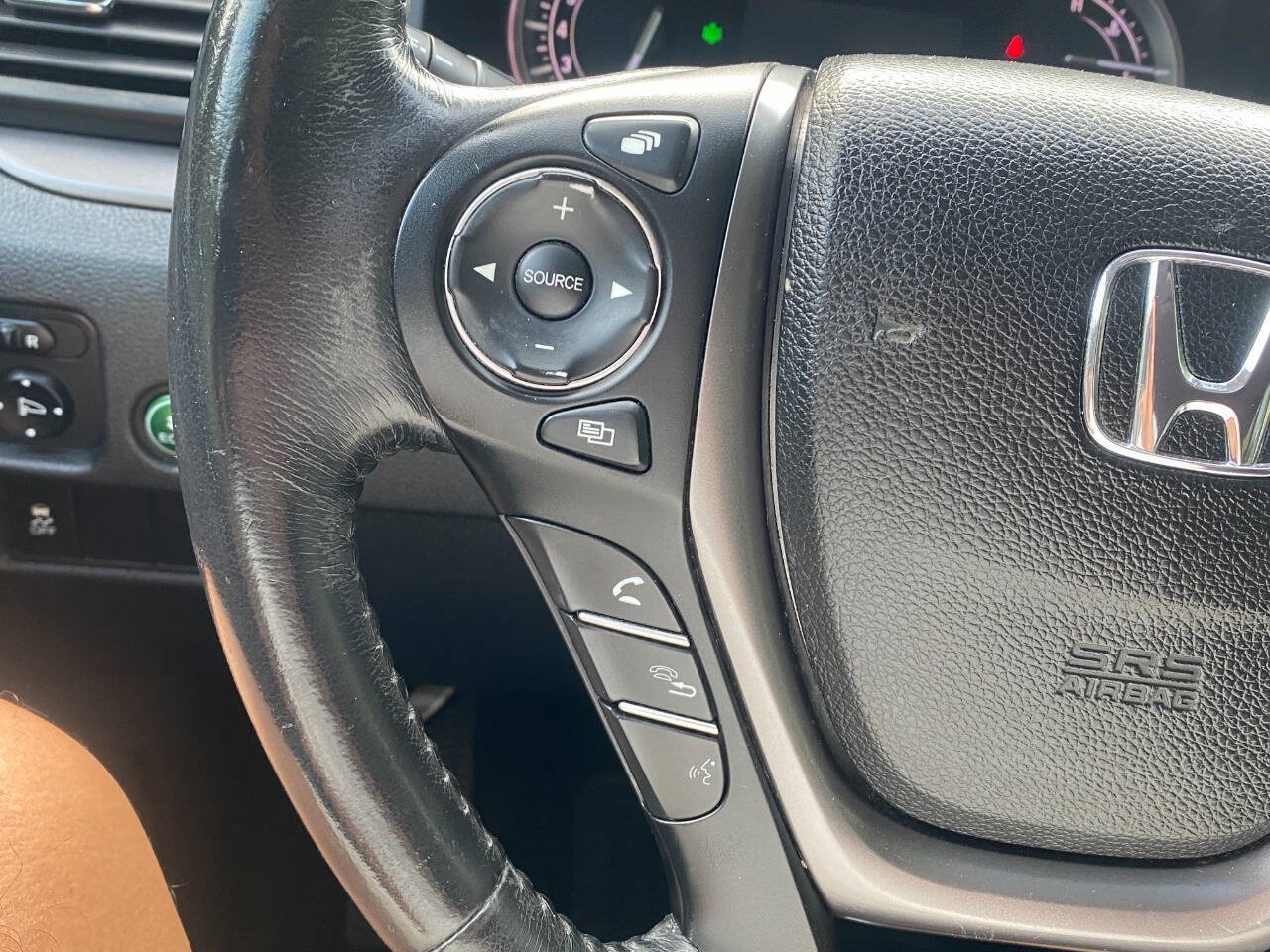 Used 2017 Honda Pilot EX-L image 23
