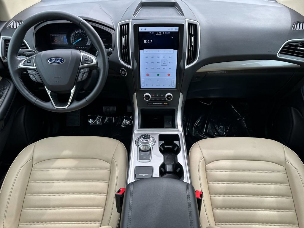 Certified 2024 Ford Edge SEL w/ Convenience Package image 12
