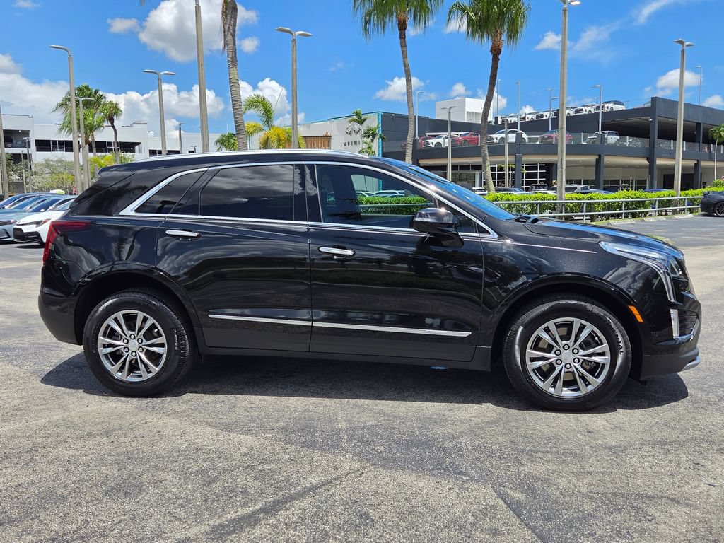 Used 2022 Cadillac XT5 Premium Luxury w/ Technology Package FWD image 8
