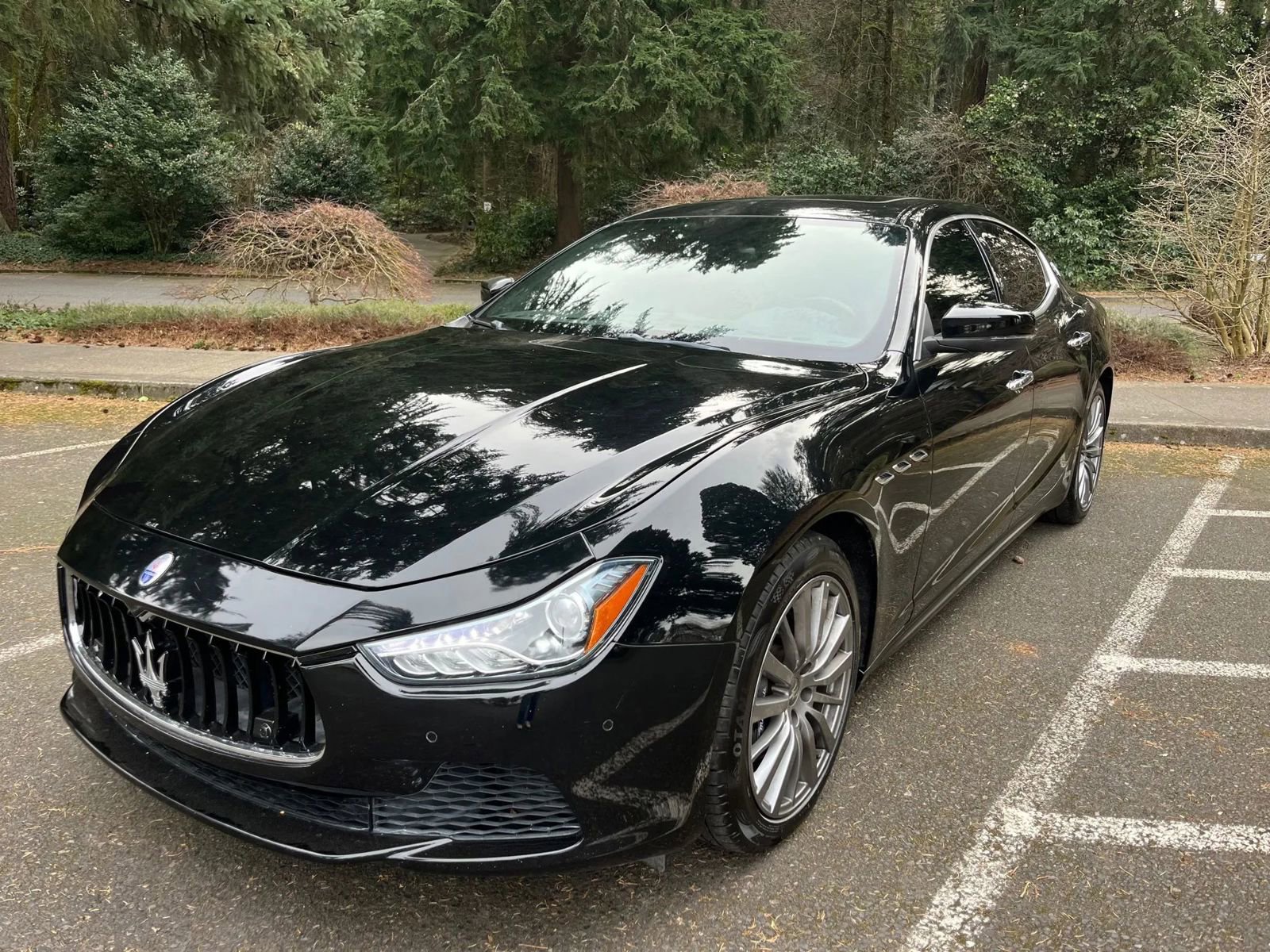 Used 2017 Maserati Ghibli w/ Luxury Package image 3