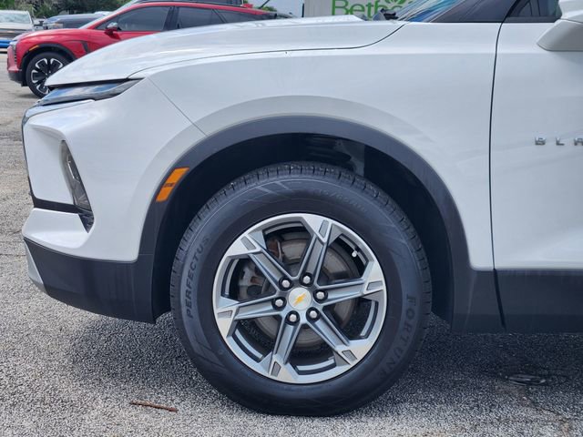 Used 2024 Chevrolet Blazer LT w/ Convenience Package FWD image 8