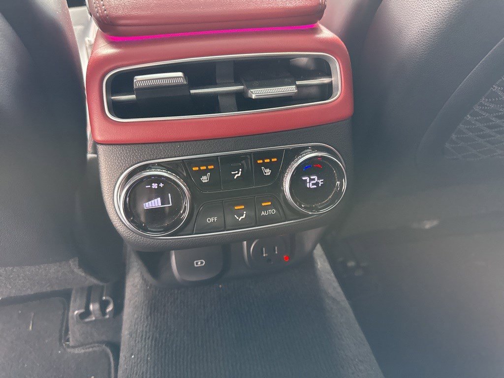 Used 2022 Genesis GV70 3.5T Sport w/ Sport Prestige Package image 7