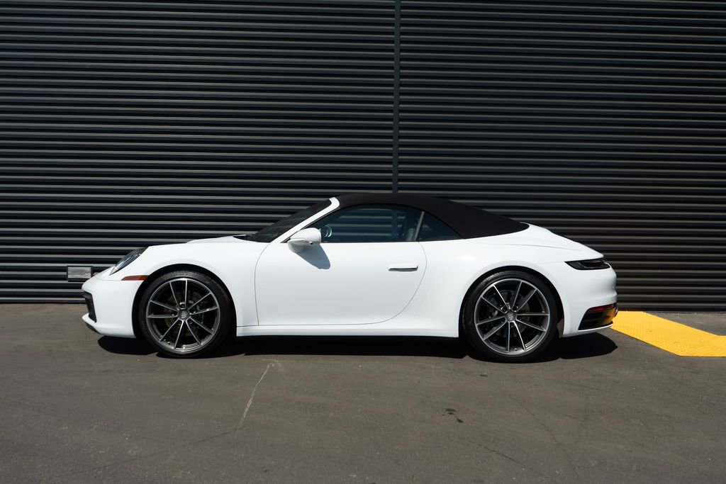 Used 2023 Porsche 911 Carrera S image 2