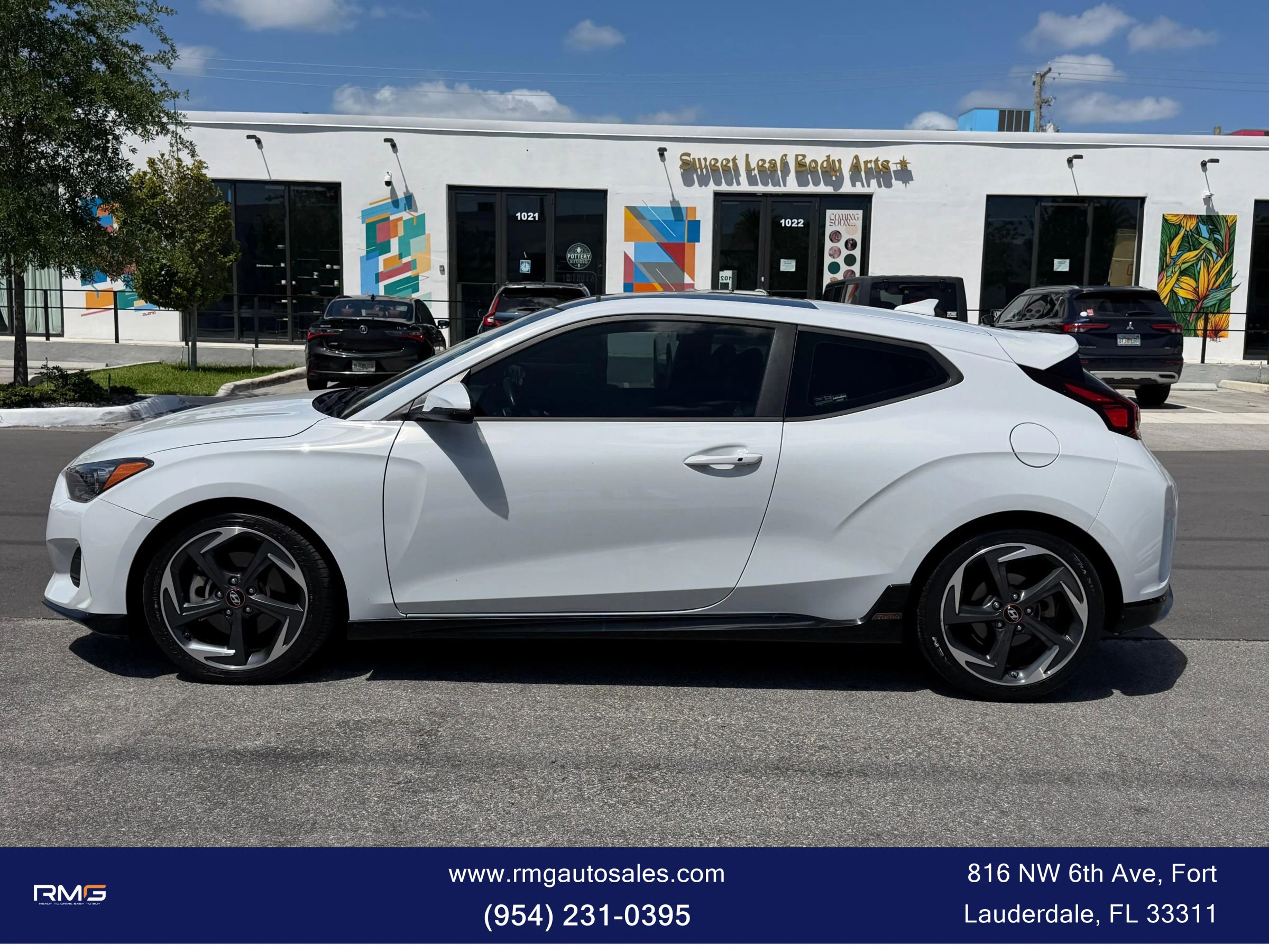 Used 2020 Hyundai Veloster Turbo FWD image 11