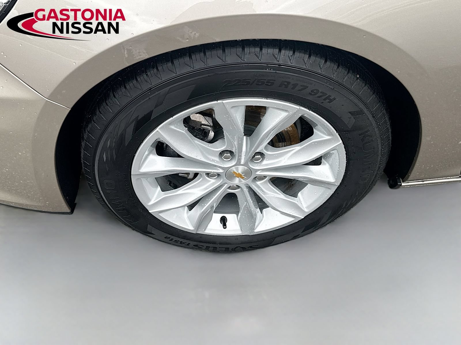 Used 2025 Chevrolet Malibu LT FWD image 32
