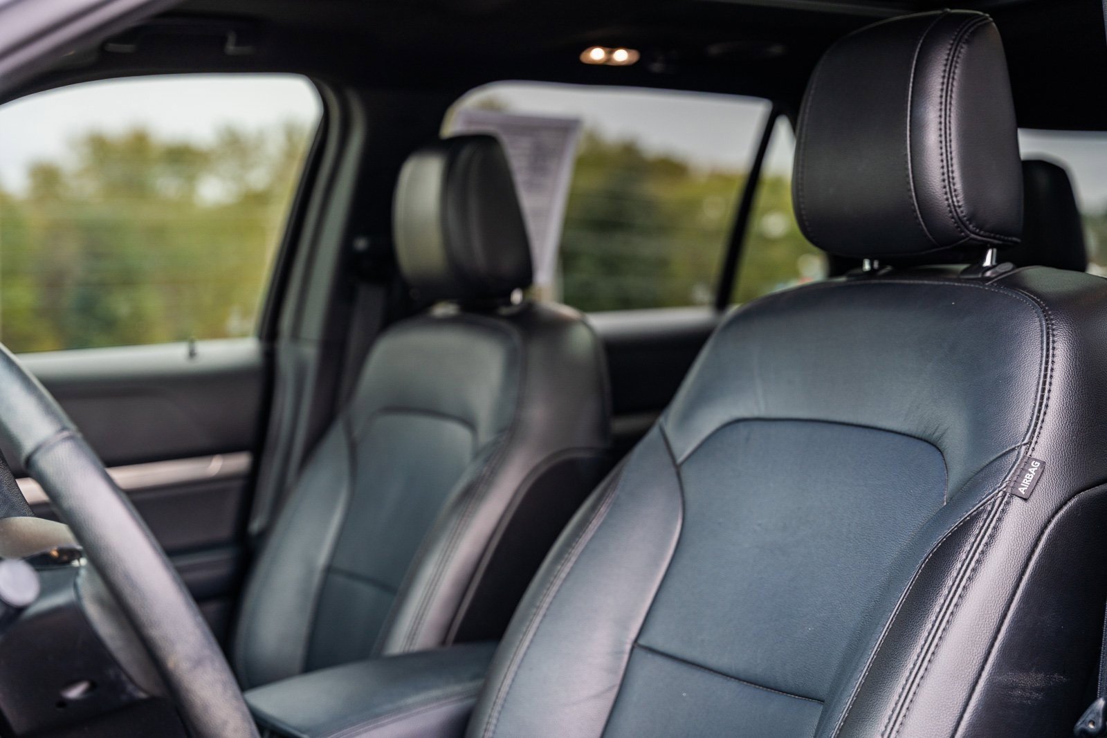 Certified 2018 Ford Explorer XLT w/ Equipment Group 202A image 20