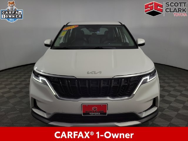 Used 2022 Kia Carnival LX FWD image 2
