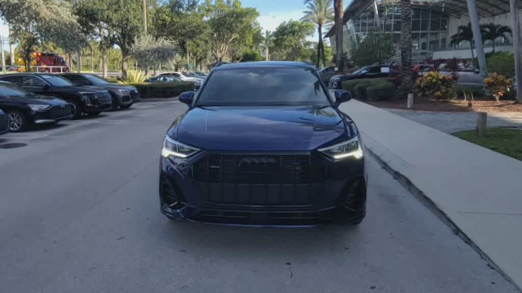 Certified 2023 Audi Q3 2.0T Premium AWD/4WD image 3
