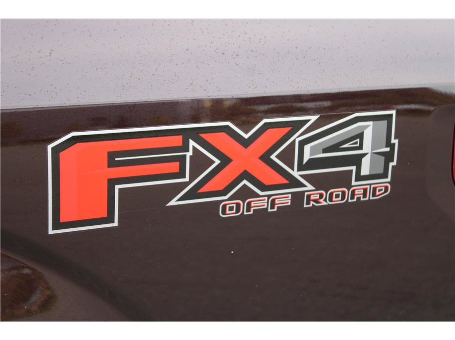 Used 2018 Ford F150 XLT w/ Equipment Group 302A Luxury AWD/4WD image 32
