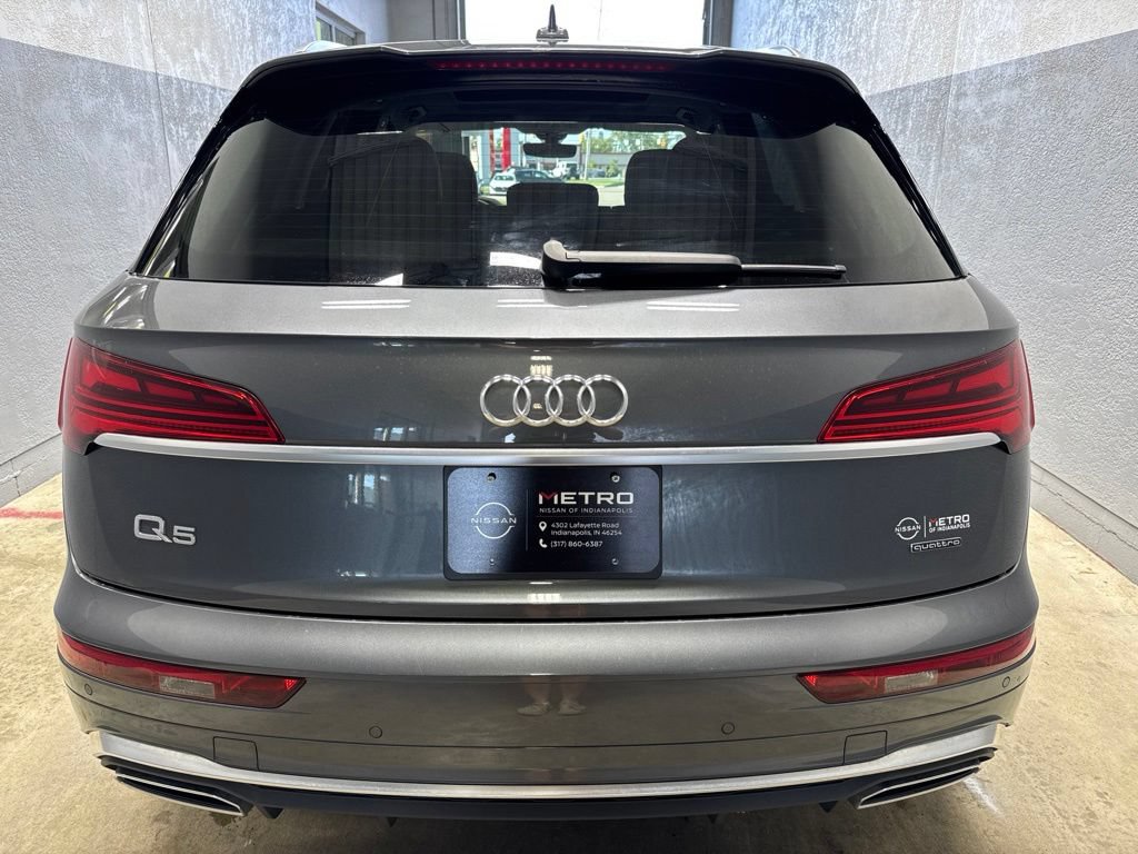 Used 2023 Audi Q5 2.0T Premium w/ Convenience Package AWD/4WD image 24