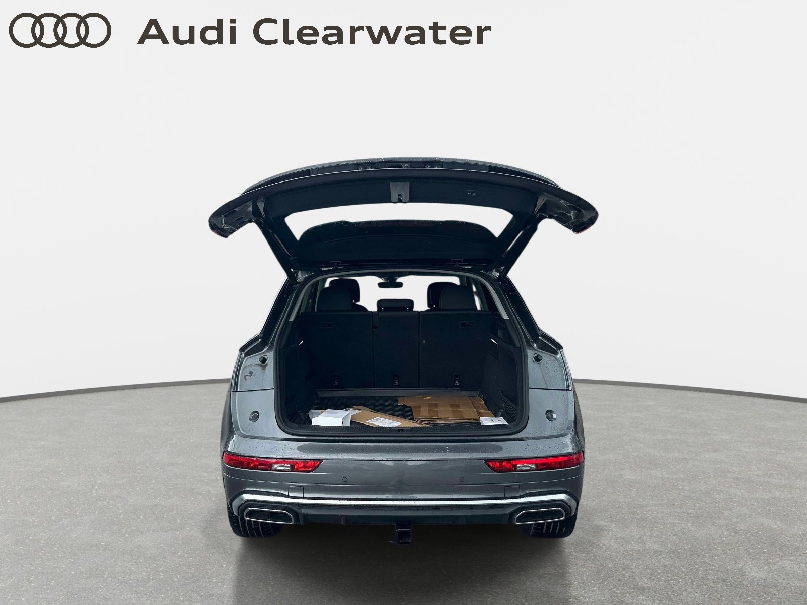 Used 2023 Audi Q5 2.0T Premium Plus w/ Premium Plus Package AWD/4WD image 5