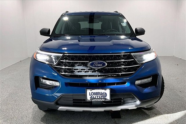 Used 2020 Ford Explorer XLT w/ Equipment Group 202A image 2