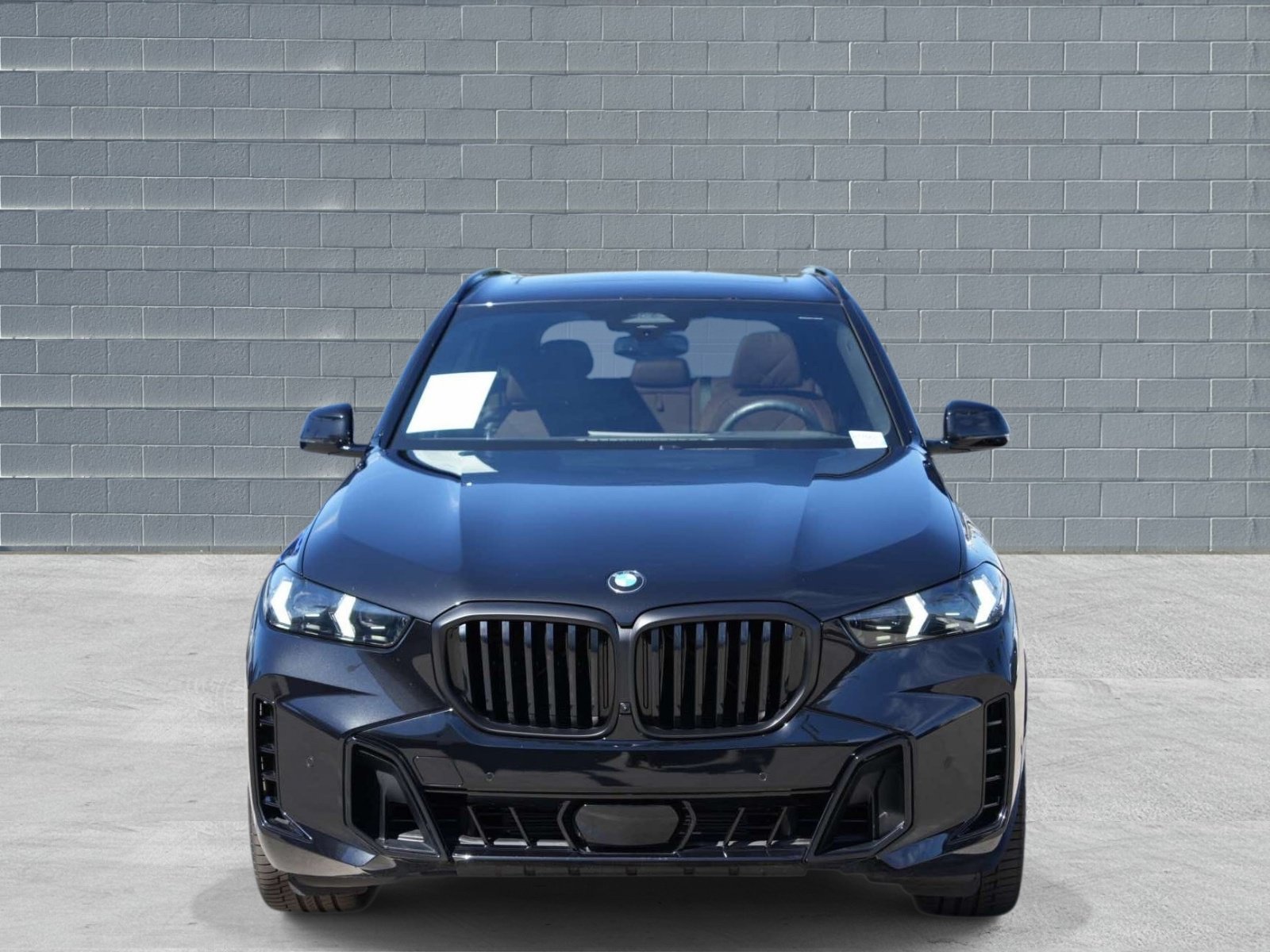 Used 2026 BMW X5 xDrive40i w/ M Sport Package AWD/4WD image 2