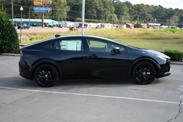 New 2026 Toyota Prius Plug-In Hybrid image 8