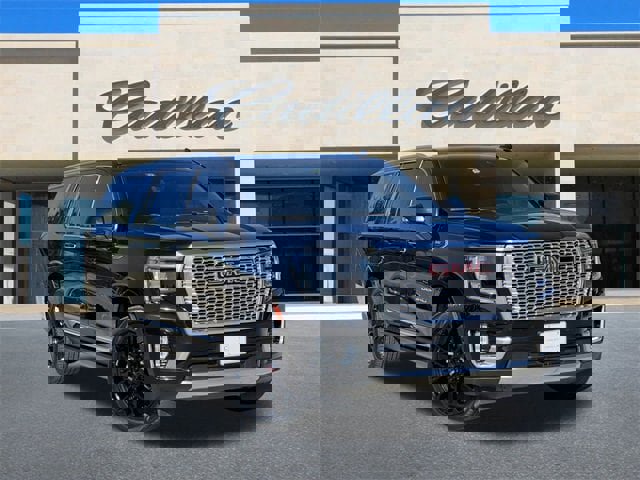 Used 2022 GMC Yukon XL Denali w/ Denali Premium Package