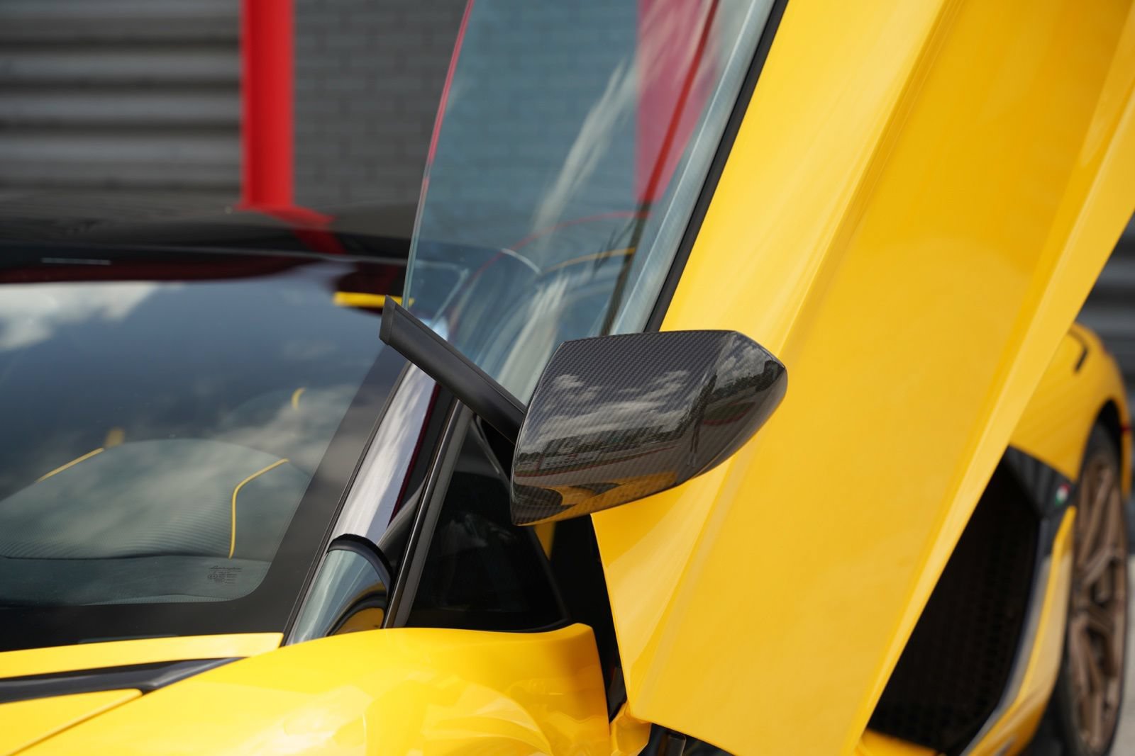 Used 2021 Lamborghini Aventador SVJ AWD/4WD image 20