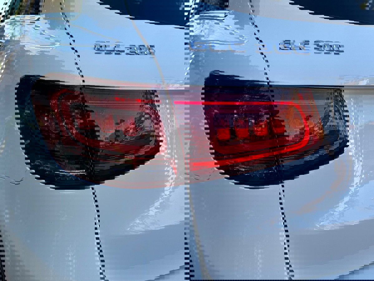 Used 2021 Mercedes-Benz GLC 300 image 50