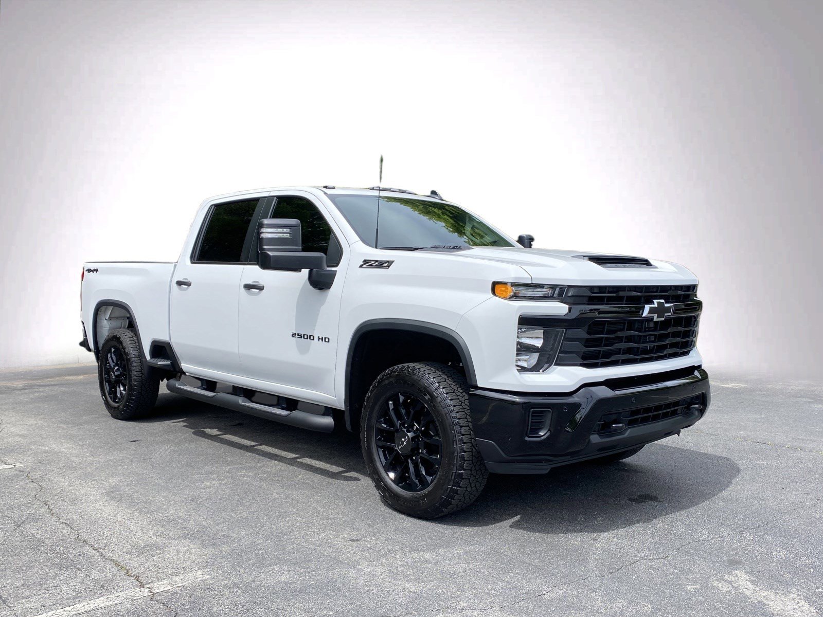 Used 2026 Chevrolet Silverado 2500 Custom w/ Custom Value Package image 2