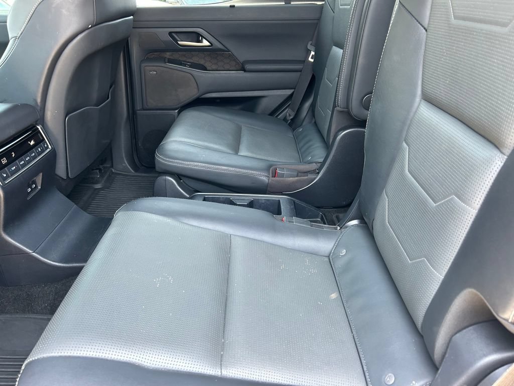 Used 2024 Lexus GX 550 w/ Accessory Package (Z1) AWD/4WD image 20