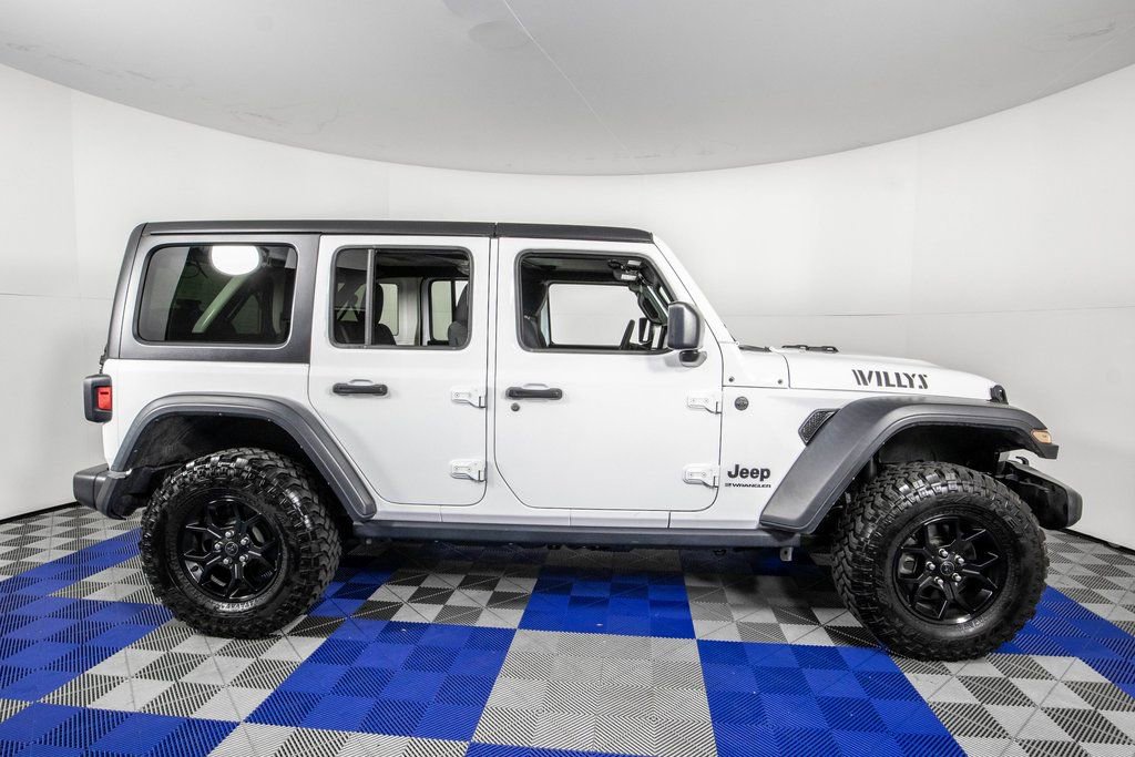 Used 2024 Jeep Wrangler Willys image 4
