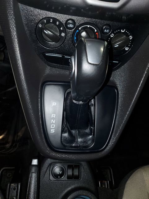 Used 2016 Ford Transit Connect XLT image 25