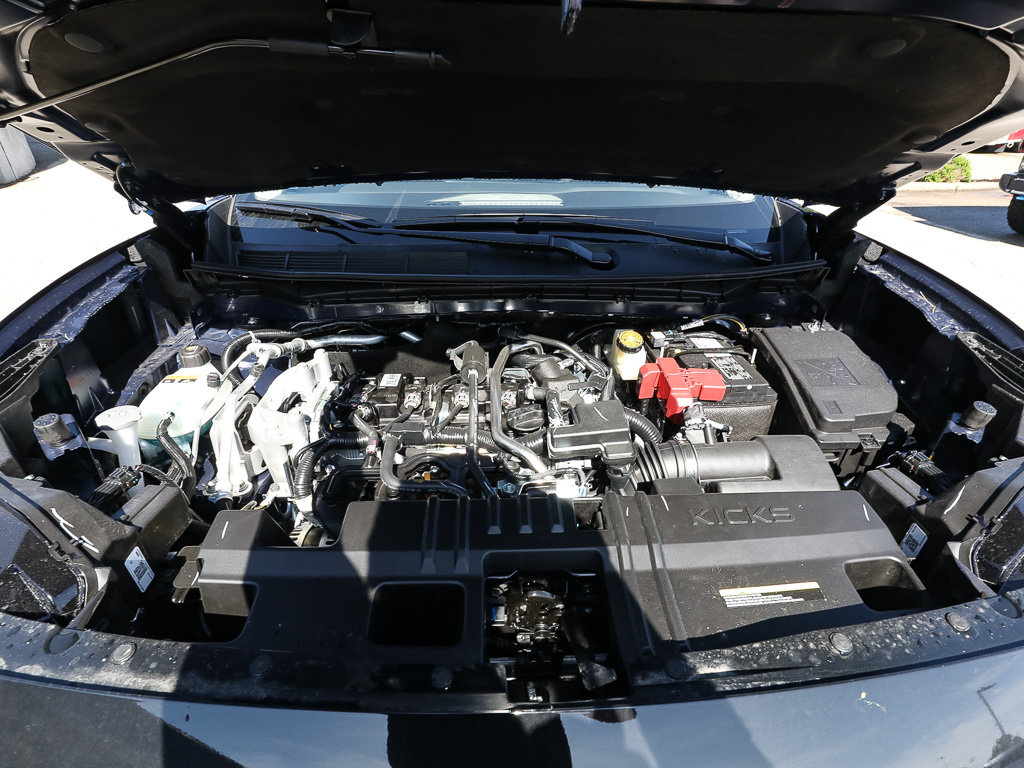 New 2026 Nissan Kicks SR w/ SR Premium Package AWD/4WD image 18