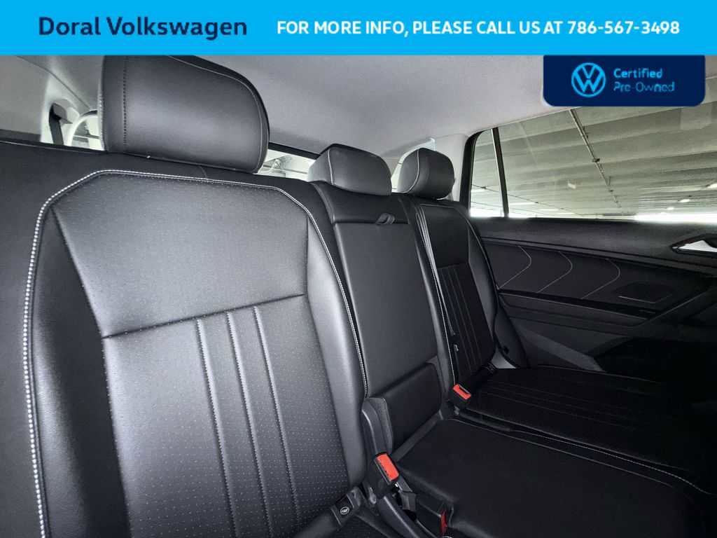 Certified 2023 Volkswagen Tiguan SE FWD image 25