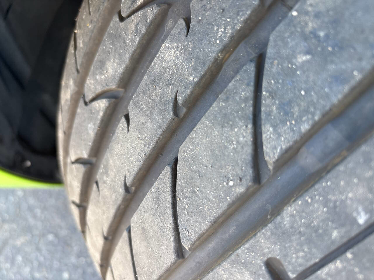 Used 2015 Dodge Challenger R/T Plus image 35