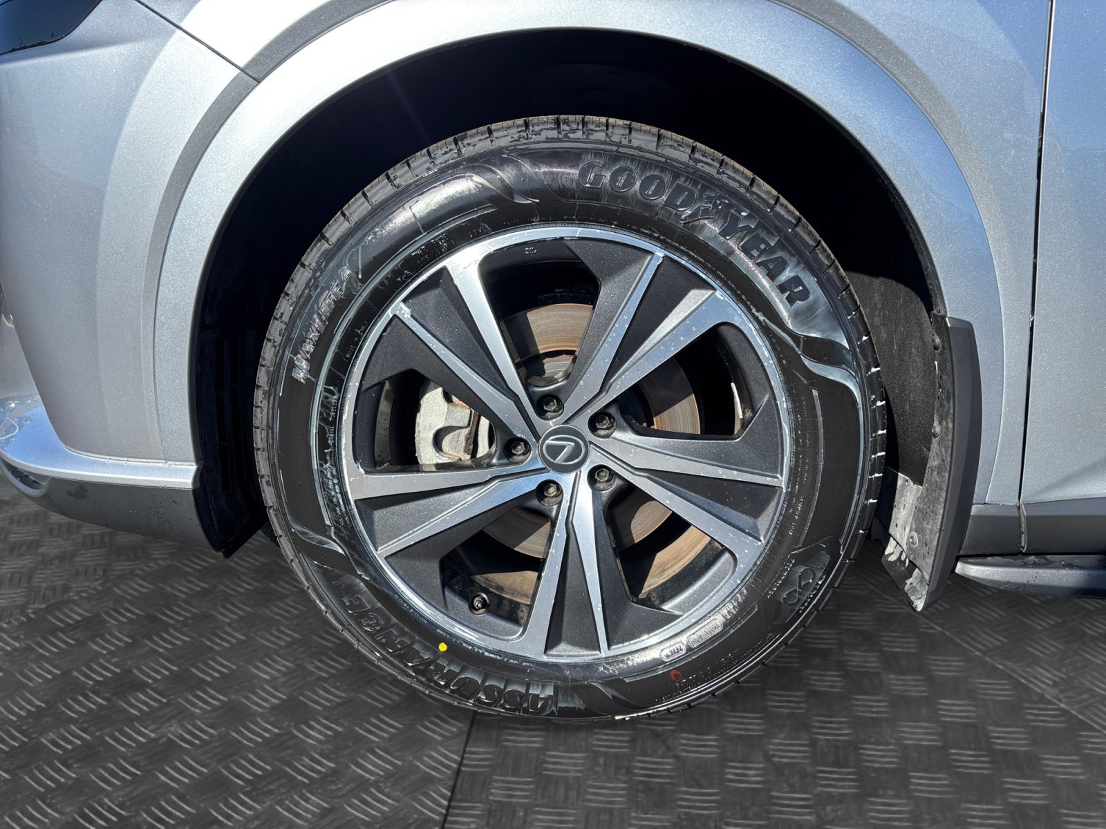 Used 2024 Lexus RX 350 Premium w/ Convenience Package FWD image 10