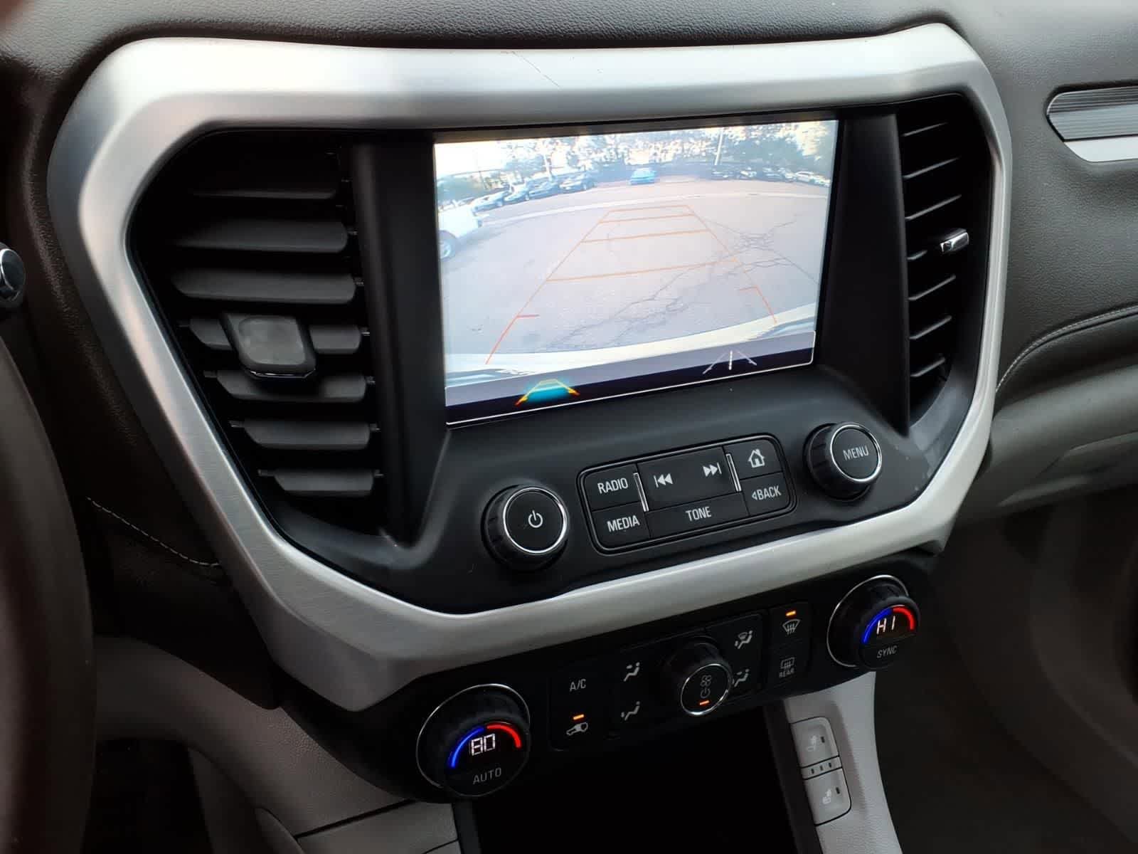 Used 2018 GMC Acadia SLT FWD image 21