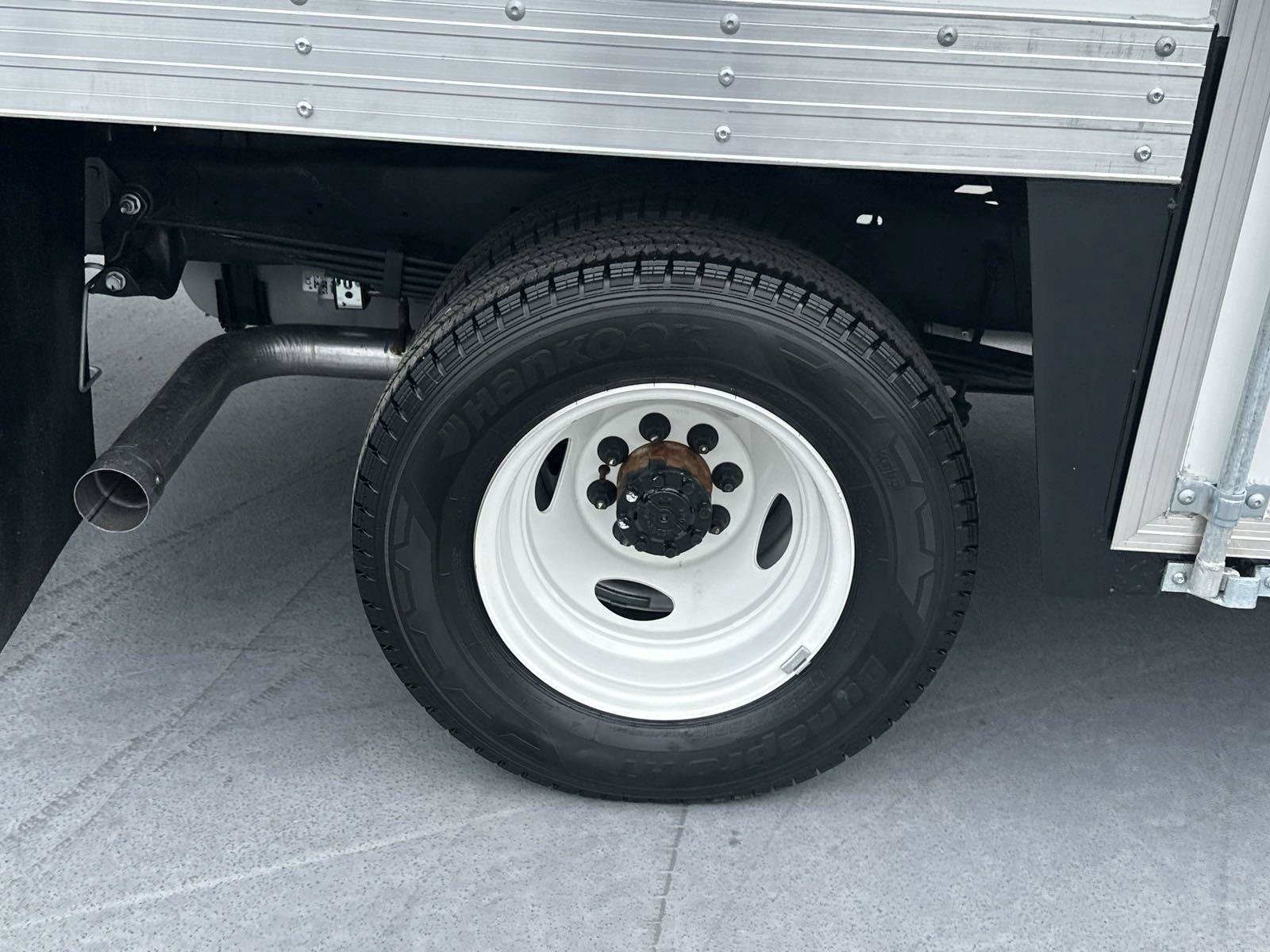 New 2025 Ford E-350 and Econoline 350 Super Duty w/ Power Equipment Group RWD image 15