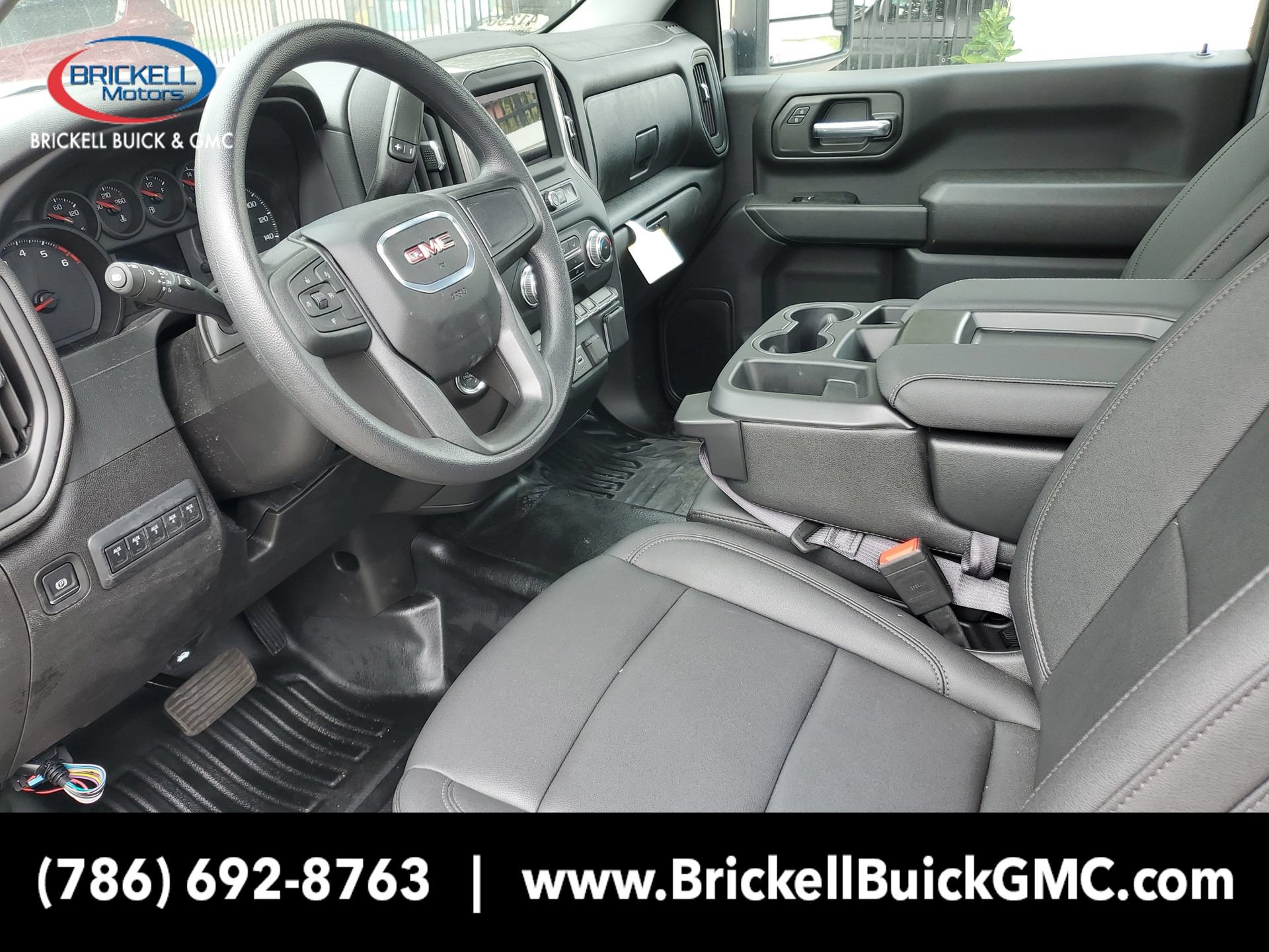 New 2024 GMC Sierra 2500 Pro RWD image 13
